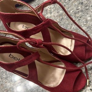 Wine color, elegant! So cutie!